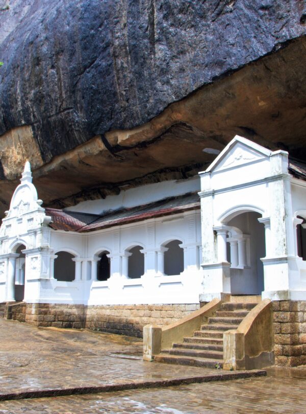 Lakmalmi Holiday Tours