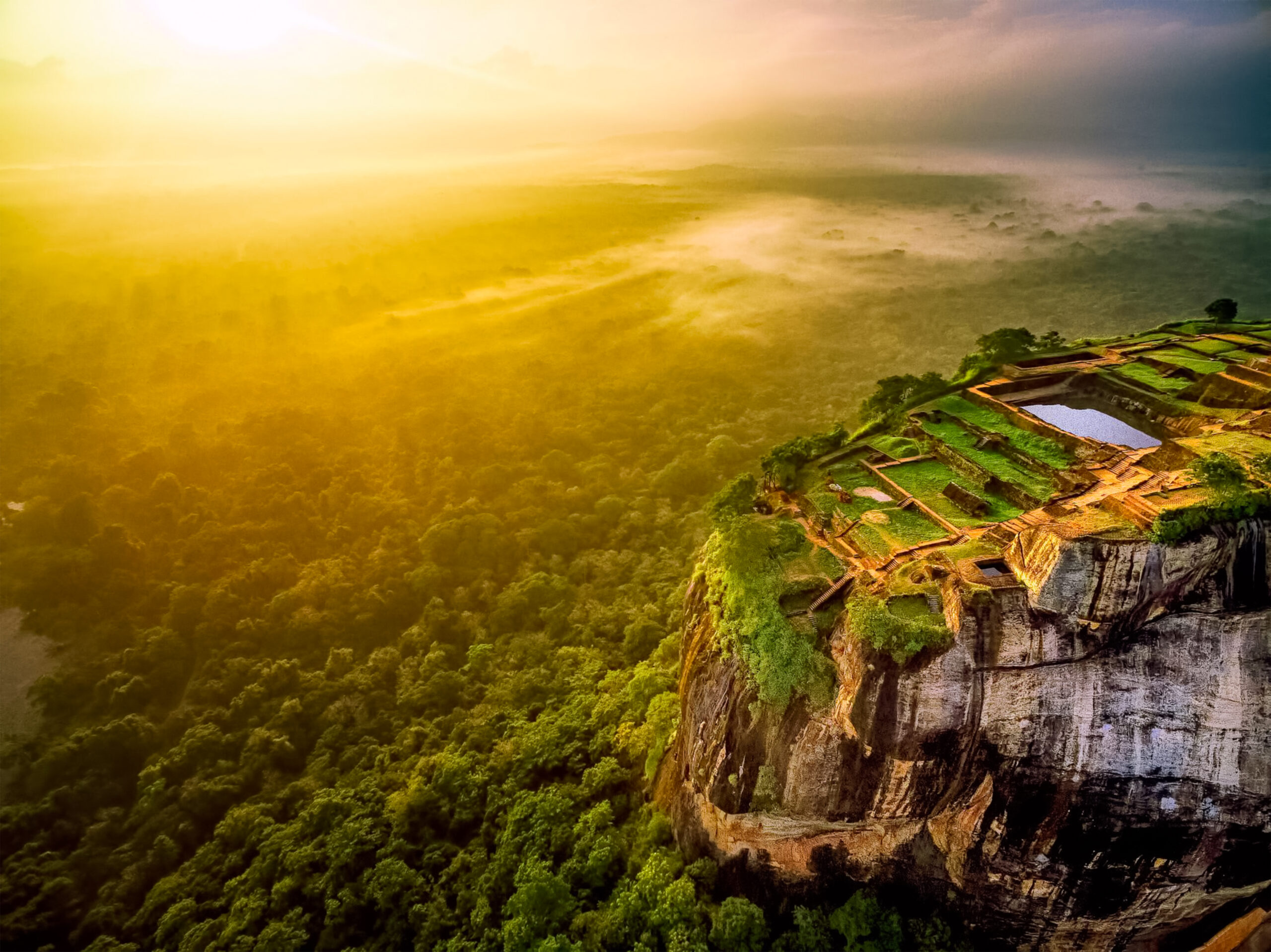 Lakmalmi Holiday Tours