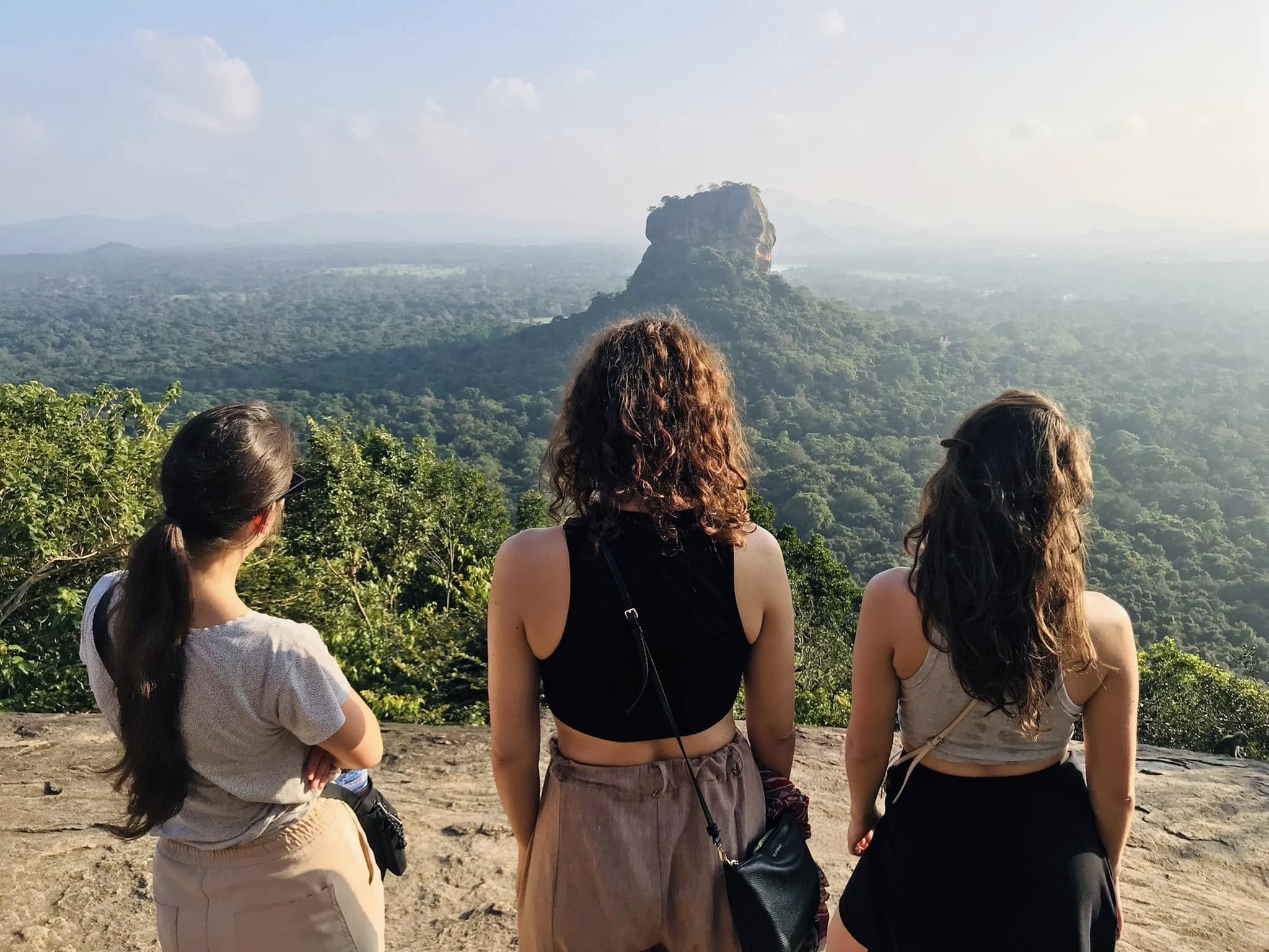 Lakmalmi Holiday Tours